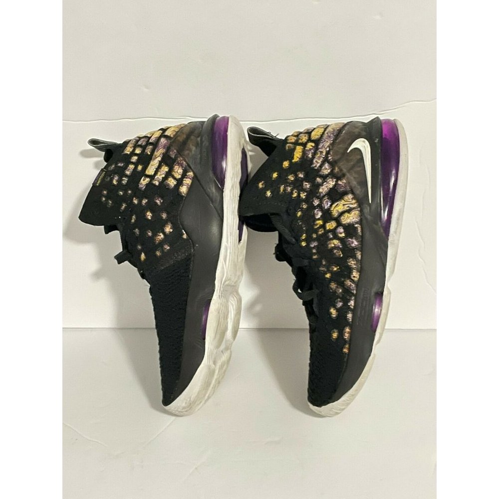 NIKE Lebron XVII "LAKERS" BQ5594-004 Black YOUTH 5Y